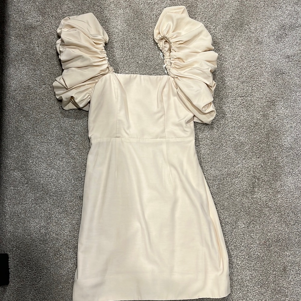 Frame and partners puff sleeve cream dress